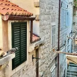 Dubrovnik Sweet Little Corner Apartment