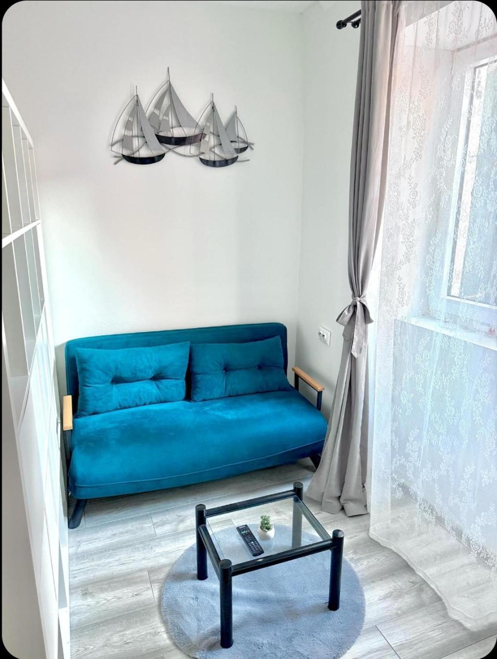 Sweet Little Corner *